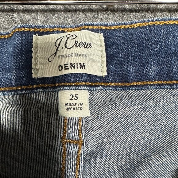 J Crew Denim Shorts Womens 25 Merrill Wash Pockets Cotton Stretch Raw Hem - Picture 4 of 6